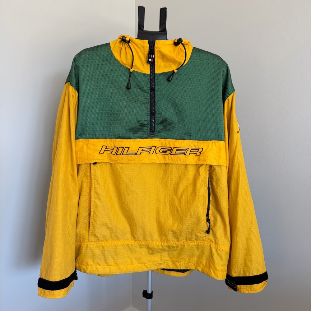 TOMMY HILFIGER | Jacket | Vintage Tommy Hilfiger Majo Tech windbreaker jacket